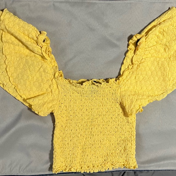 Forever 21 Yellow Smocked Top - Picture 2 of 3